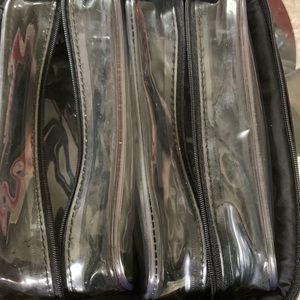Bare Escentuals Makeup - Bare Escentuals black travel make up bag Bare Escentuals Makeup - Bare Escentuals black travel make up bag